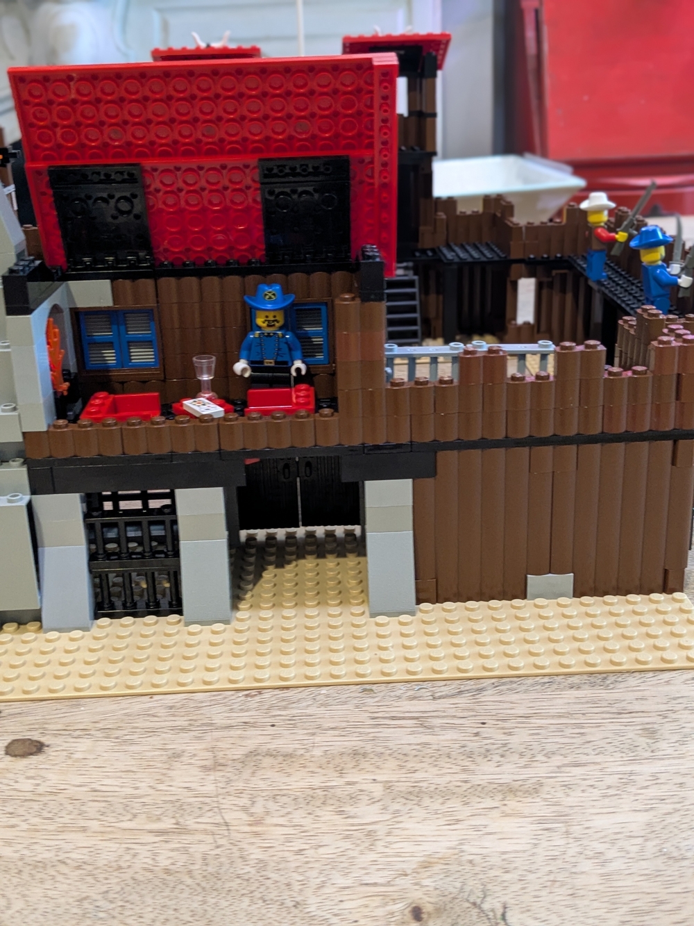 🔥 LEGO 6769 Fort Legoredo (1996) — RARE Classic Western Fort! 🔥 - Picture 8 of 16